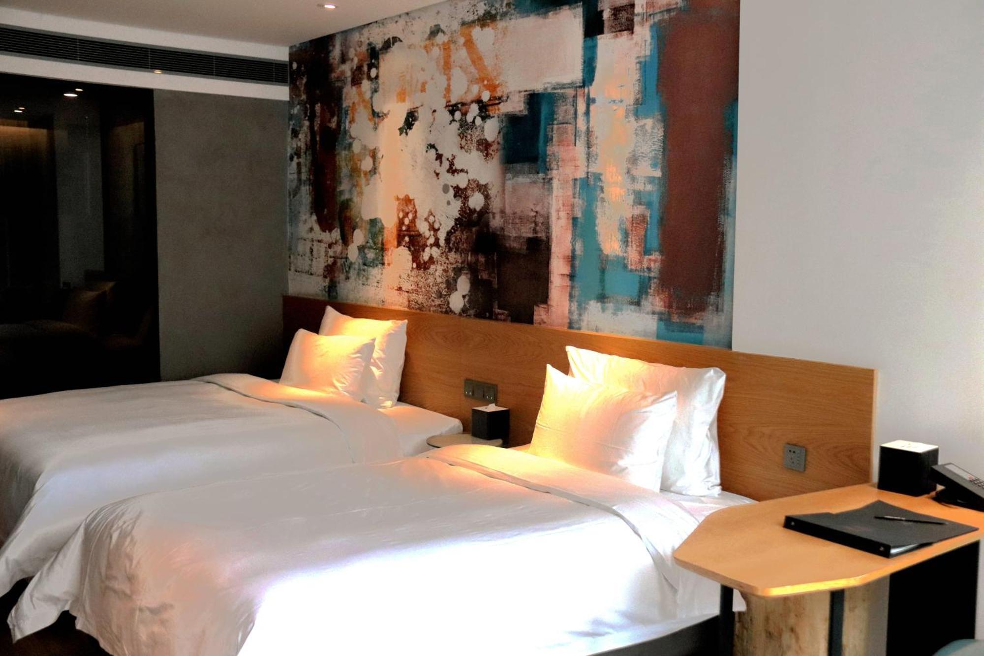 M Hotel Женгжо Екстериор снимка