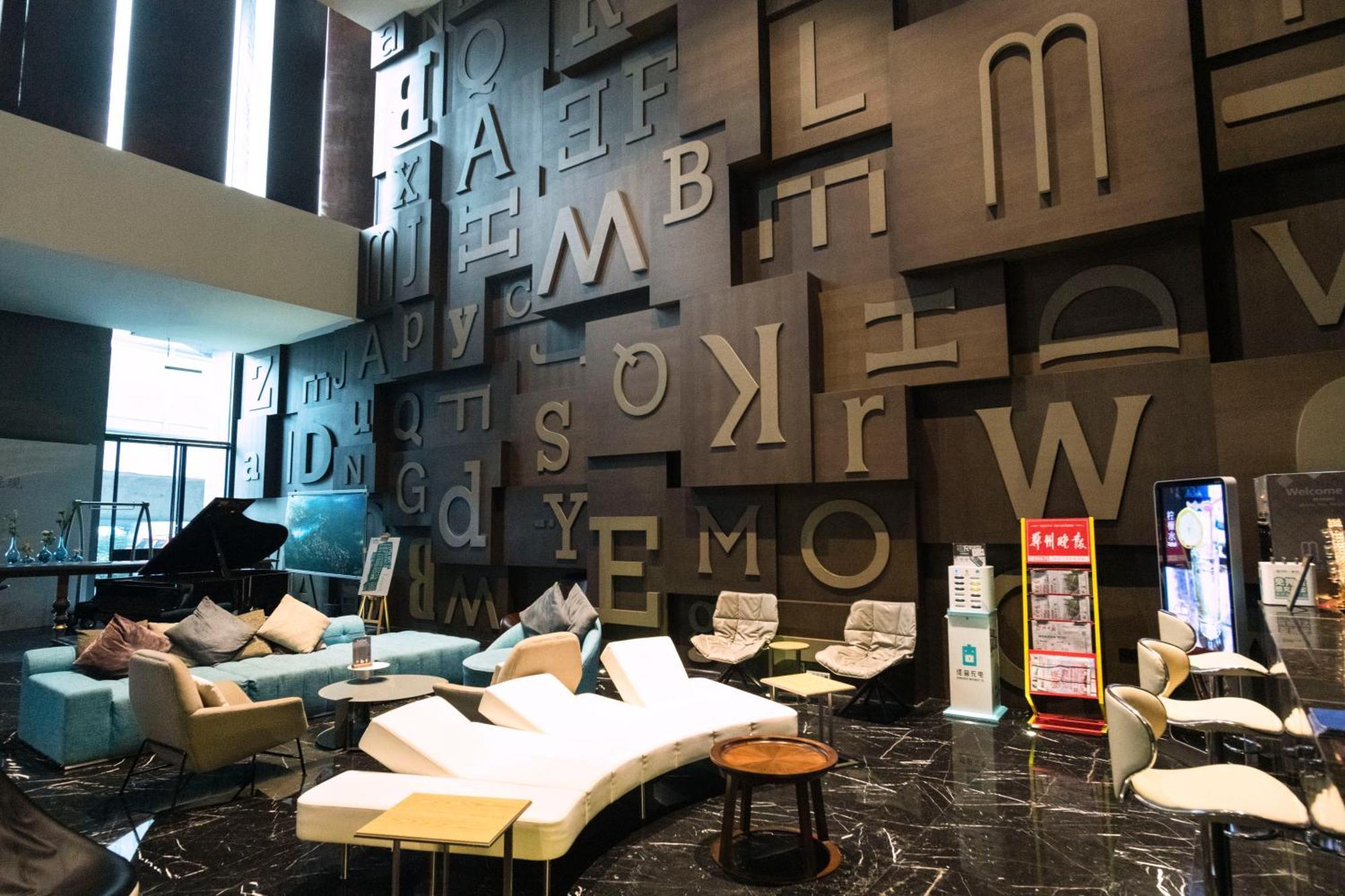 M Hotel Женгжо Екстериор снимка