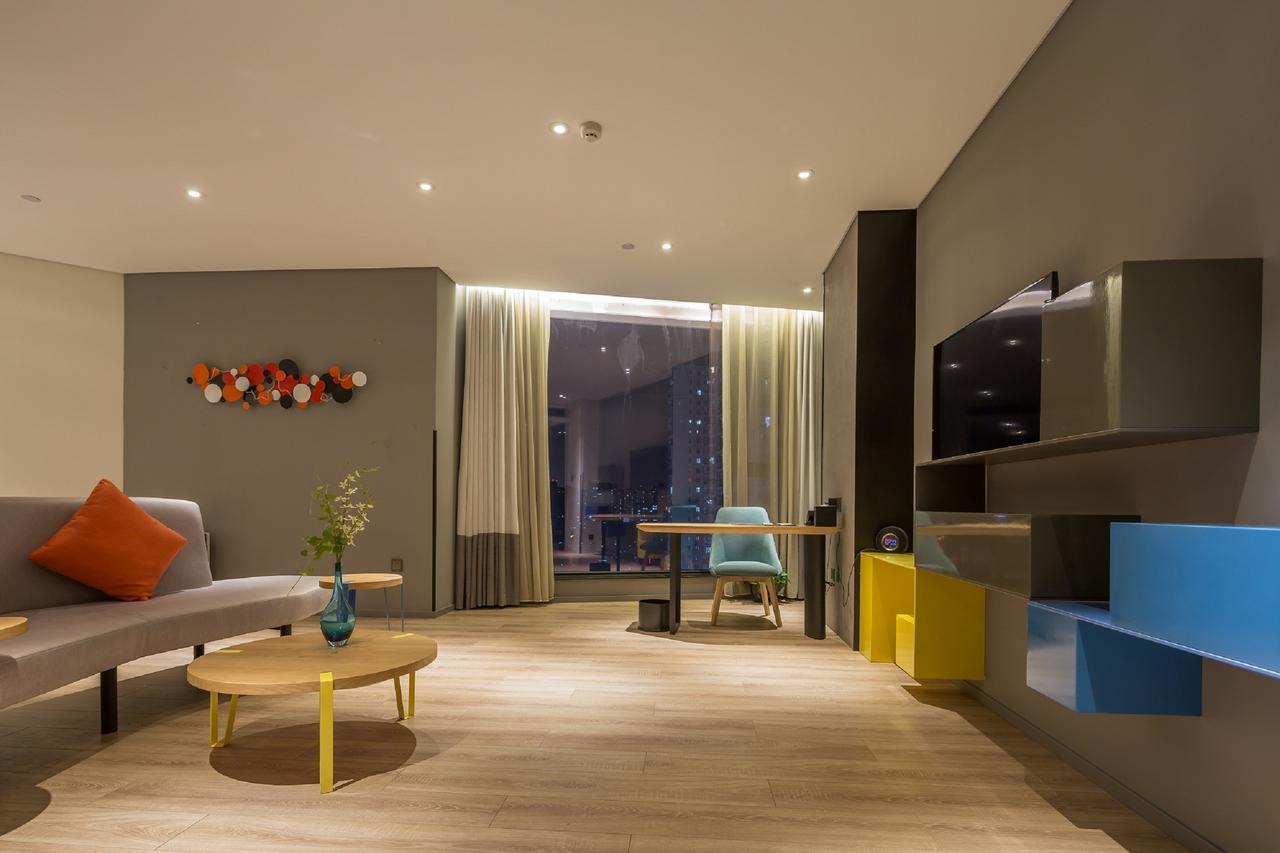 M Hotel Женгжо Екстериор снимка