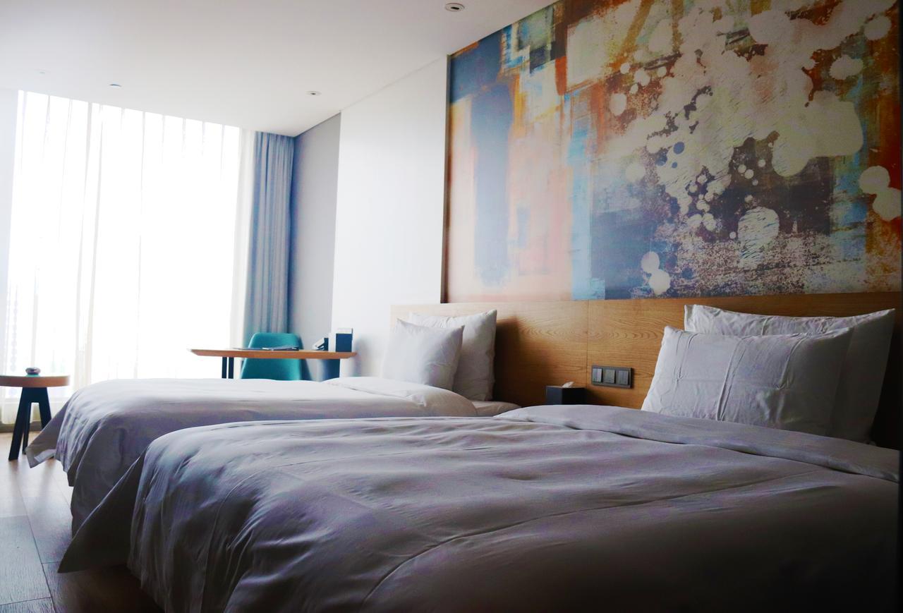 M Hotel Женгжо Екстериор снимка