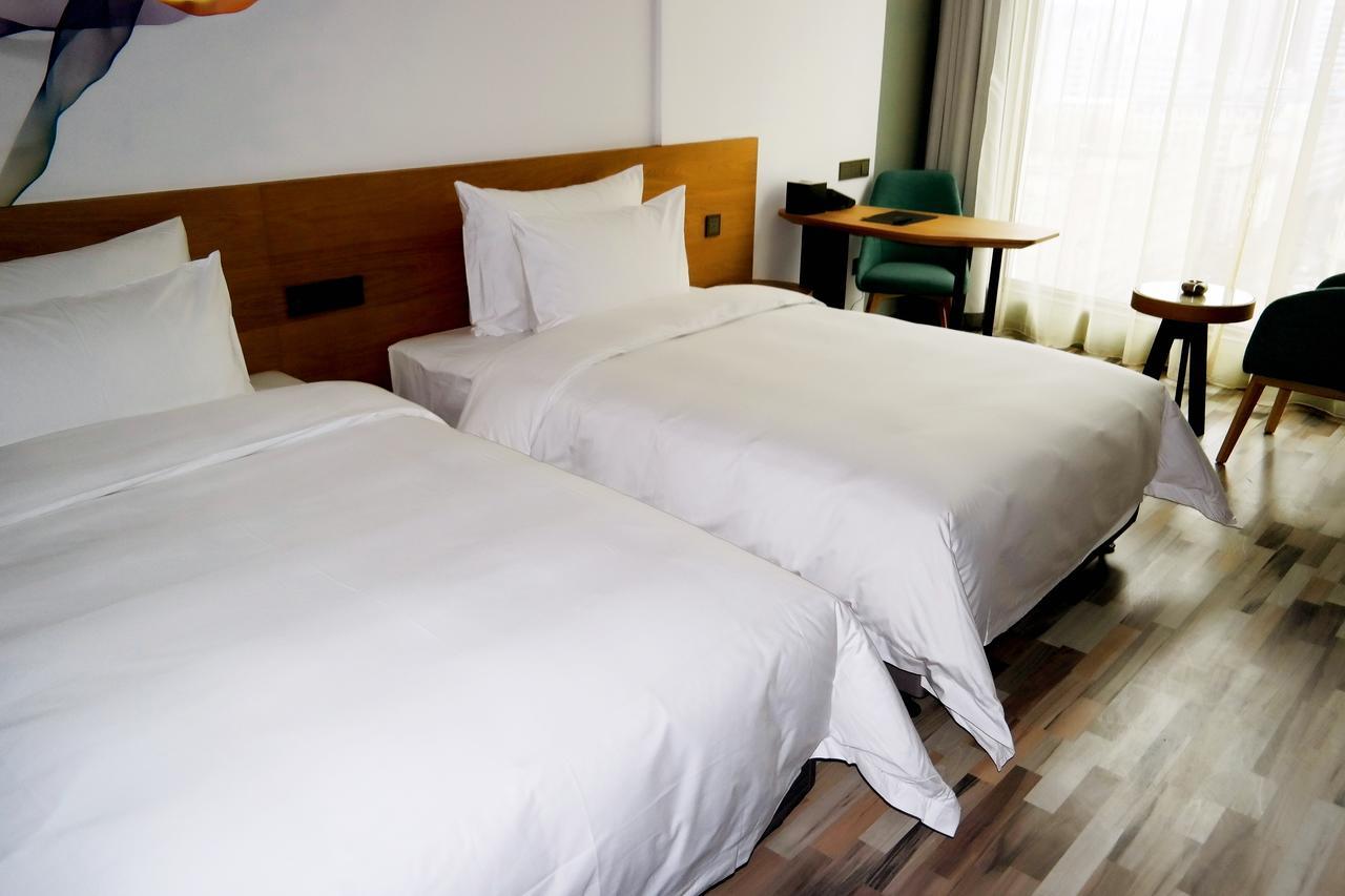 M Hotel Женгжо Екстериор снимка